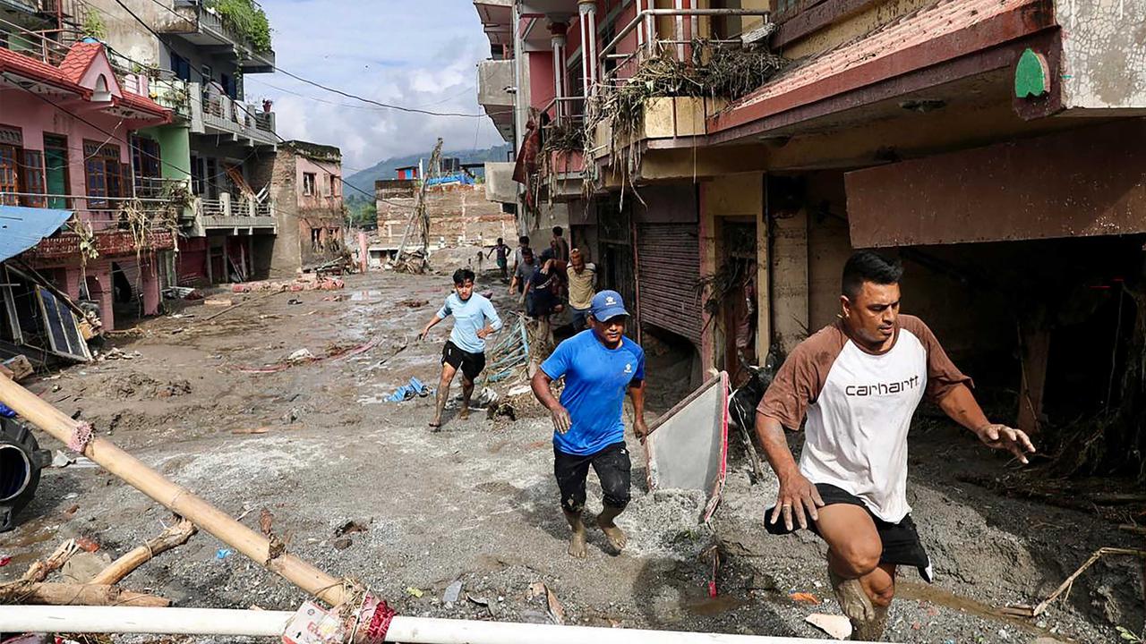 Banjir Bandang Nepal Tewaskan 356 Orang
