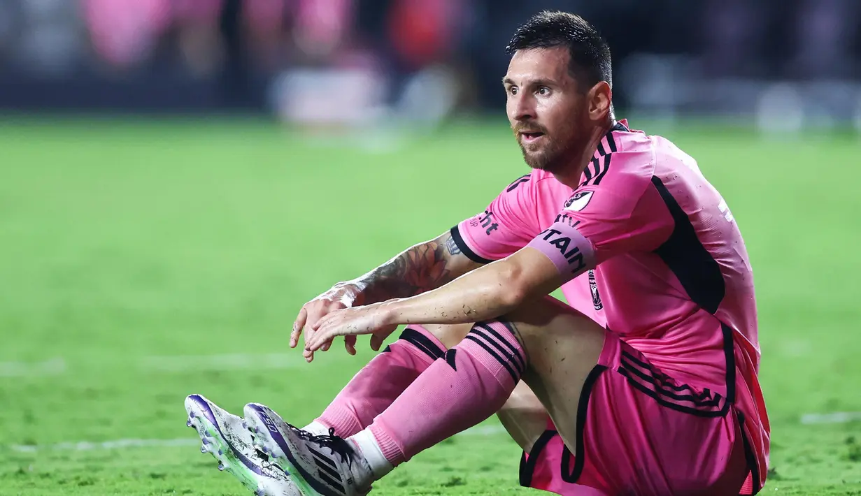 Ini menjadi gol ke-15 bagi Lionel Messi di MLS musim ini. Meski bermain imbang, Inter Miami masih kokoh di posisi teratas klasemen MLS dengan 65 poin. (Megan Briggs/Getty Images North America/Getty Images via AFP)
