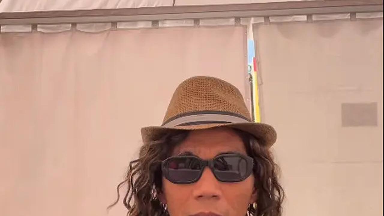 6 Potret Kaka Slank Pakai Wig Bikin Pangling, Penampilan Seperti di Awal Karier