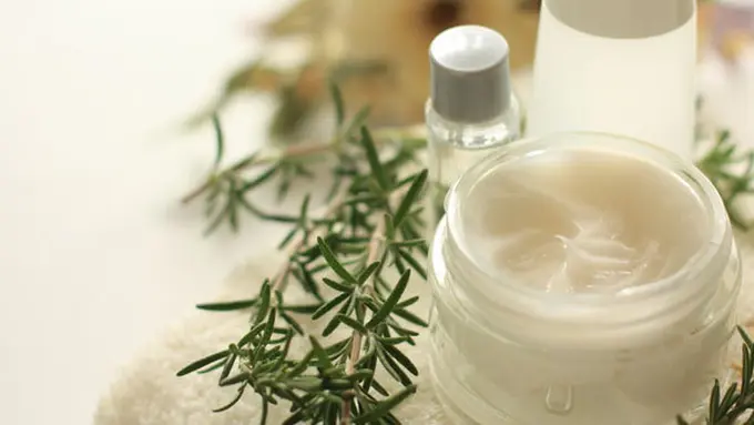 (c) shutterstock.com