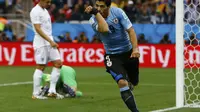Half Time, Sundulan Suarez Bawa Uruguay Unggul Atas Inggris