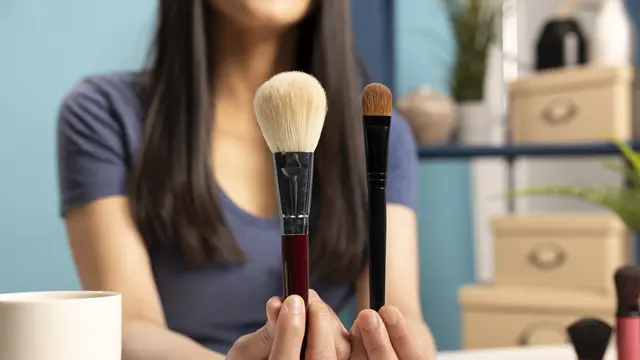 Sabun Non-Toksik dan Minyak Zaitun [Dok/freepik.com]