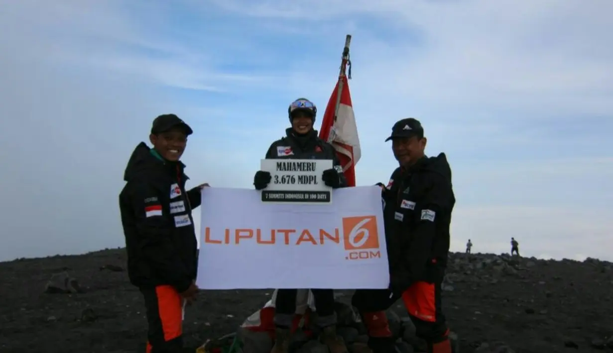 Foto: Dok. Tim Ekpedisi 7 Summits in 100 Days.