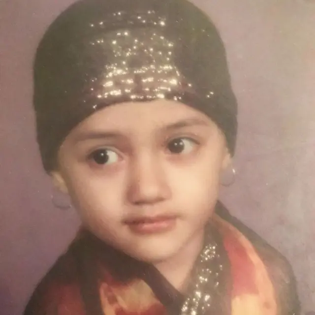 6 Potret Lawas Masa Kecil Marcella Simon, Masih Melajang di Usia 34 Tahun
