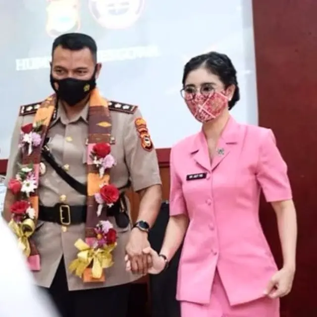 Jadi Kapolres Gowa, Ini 7 Potret Uut Permatasari Dampingi Suami Serah Terima Jabatan