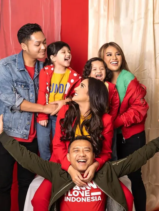 Aurel Hermansyah (Instagram/aurelie.hermansyah)