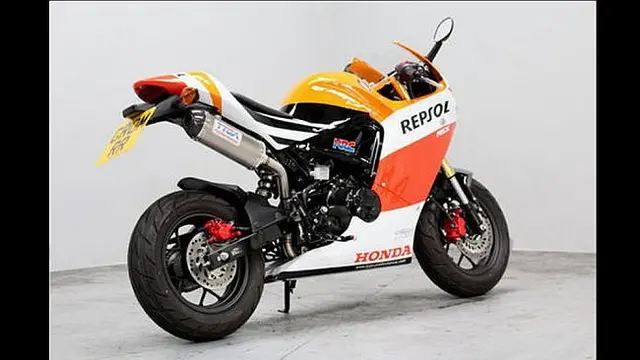 Motor minimoto disulap menjadi seperti motor Marc Marquez