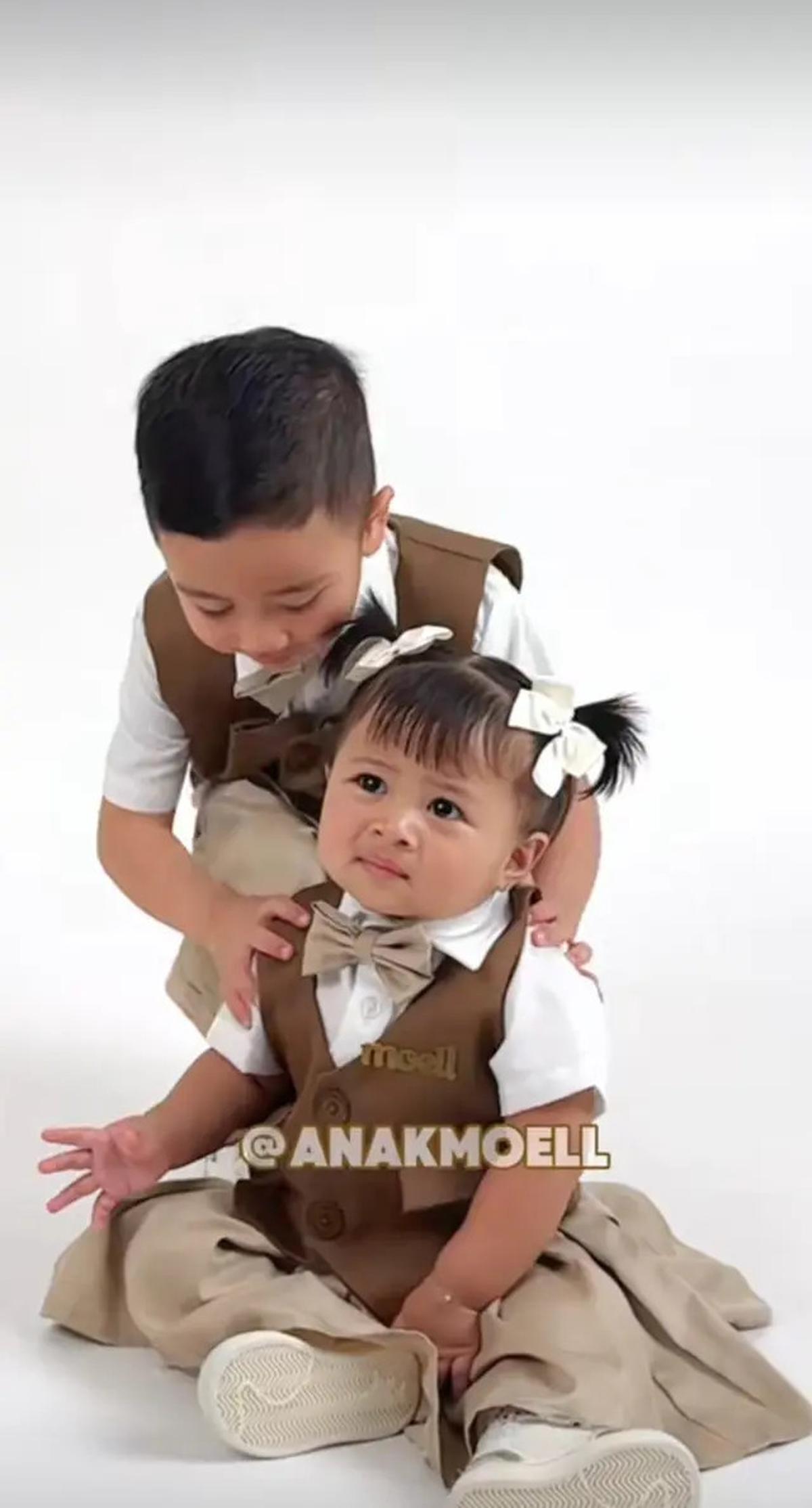 7 Potret Gemas Lily Putri Raffi Ahmad Sudah Jadi Bintang Iklan, Dipeluk Rayyanza