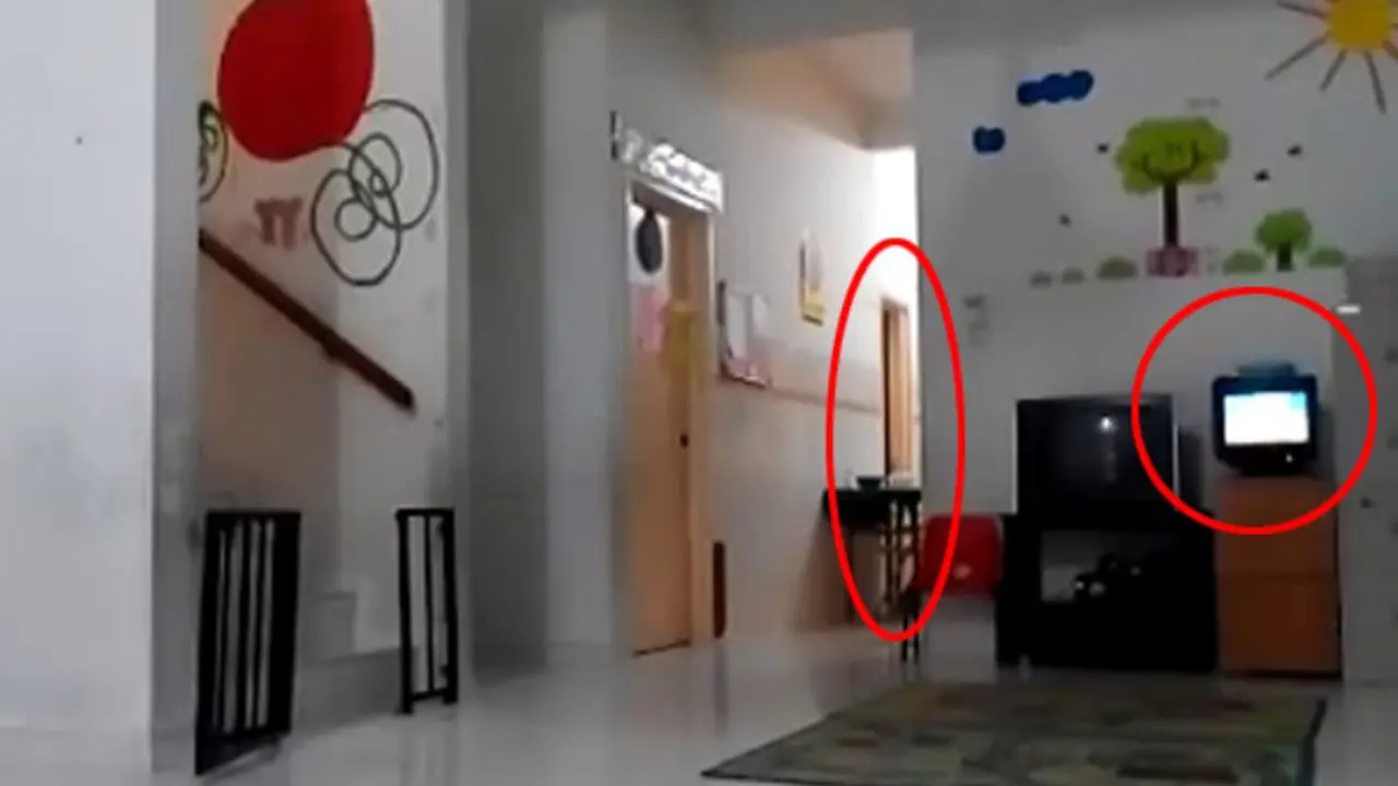 Guru TK Rekam Aktivitas Hantu di Kelas yang Sepi