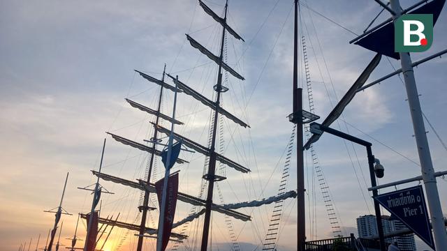 Kapal wisata Chao Phraya