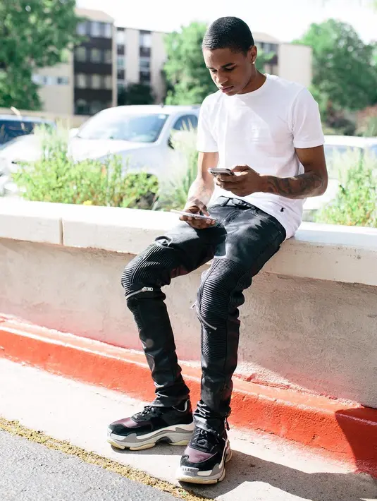 Tak hanya itu, Jay bahkan menghapus unggahannya tersebut tak beberapa lama kemudian. (instagram/ybnalmightyjay)