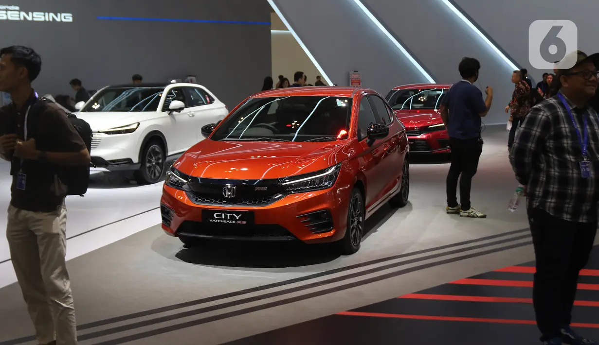Selain itu, Honda juga memperkenalkan beberapa model ramah lingkungan, seperti hybrid dan mobil listrik. (Liputan6.com/Angga Yuniar)