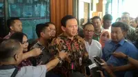 Ahok temui warga dan Walikota Jakarta Selatan Tri Kurniadi. (Liputan6.com/Ahmad Romadoni)
