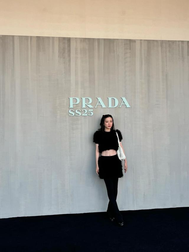 10 Potret Gaya Artis Asia di Milan Fashion Week, dari Zhao Lusi, Karina aespa, hingga Maudy Ayunda