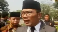 VIDEO: Ridwal Kamil Sebut Snack Bikini Kreativitas Tanpa Etika