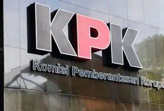 Logo di gedung KPK (ANTARA/Benardy Ferdiansyah)