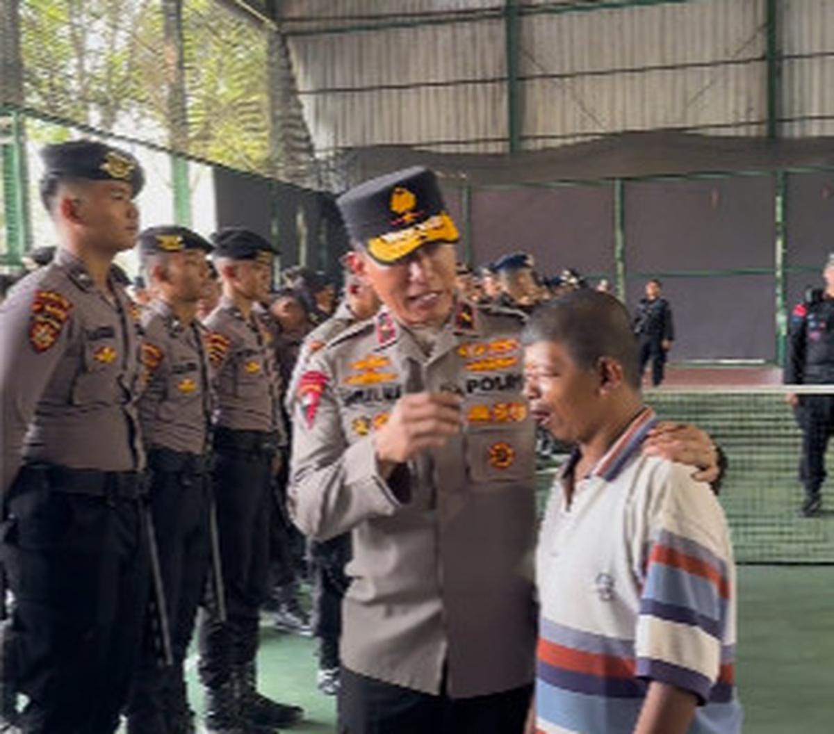 Sabilul lalu meminta Kang Asep memberikan pesan-pesan kepada anggota kepolisian khususnya untuk bertugas pengamanan kampanye Pilpres 2024 mendatang dengan baik.