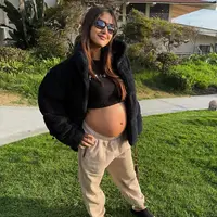 Gaya seperti ini juga identik dengan vibe yang sering ditampilkan Aurelie yang relax, nyaman, tapi tetap fashionable untuk keseharian. [@drtylerbigenho].