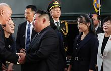 Kim Jong-un Hadiri Parade Militer China Bersama Putrinya yang Jarang Diungkap ke Publik, Ini Sosoknya