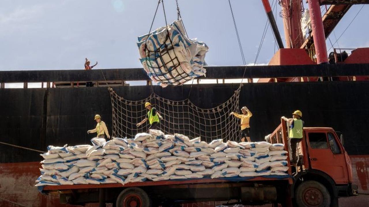 Sumbar Terima 1.100 Ton Alokasi Pupuk NPK Subsidi, Amankan Musim Tanam 2026