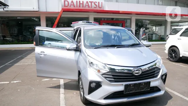 FOTO: Penjualan Mobil Mei 2020 Turun Drastis