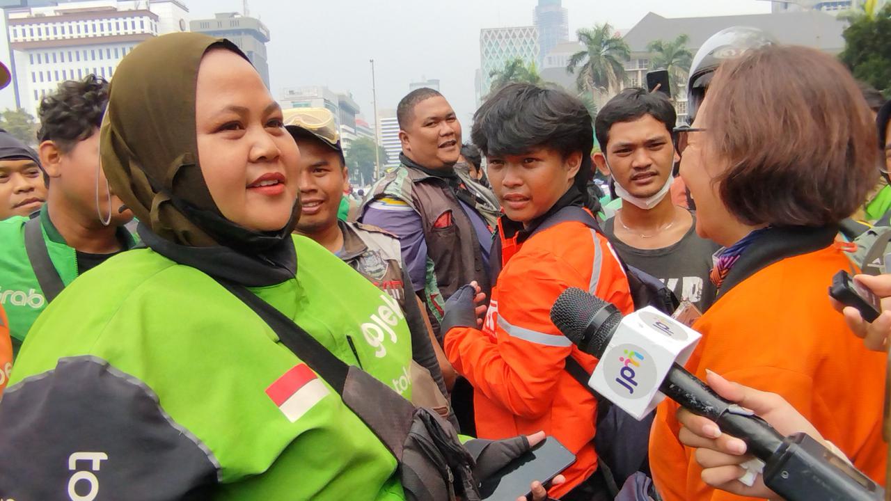 Jerit Ojek Online: Mulai Perkara Suspend Hingga Tingginya Potongan