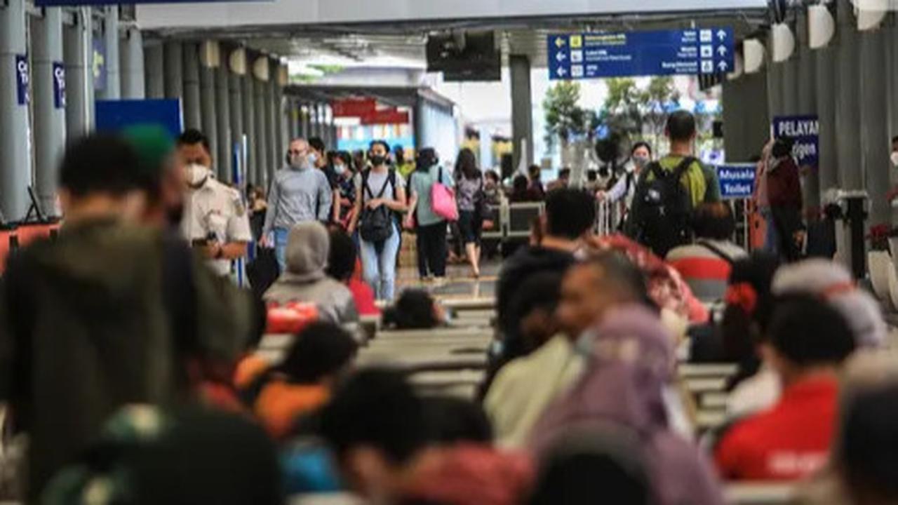 DPR Wanti-Wanti Investor Kabur karena UMP Naik 6,5 Persen