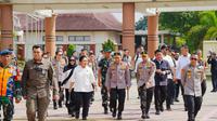 Kapolri beserta Ketua Komisi IV DPR RI, Menko Pangan, Kepala Badan Pangan Nasional, dan Dirut Bulog
