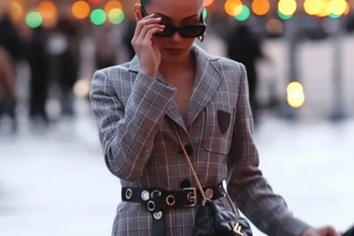 Aura Mahal Alyssa Daguise yang Seliweran di Paris Fashion Week, dari Show Lacoste hingga Louis Vuitton