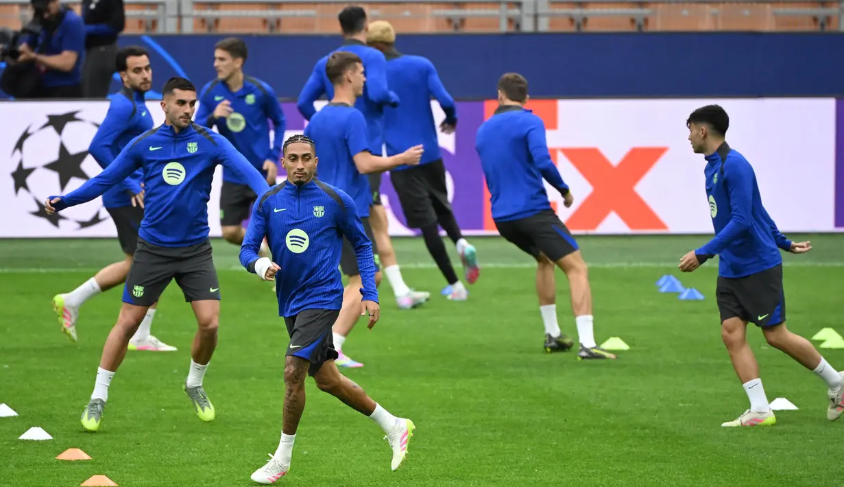 Diketahui, Barcelona memenangi 24 dari 30 laga terakhir di semua kompetisi musim ini. (Piero CRUCIATTI/AFP)
