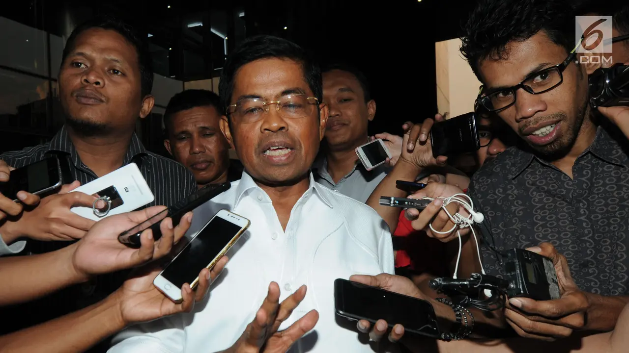 Menteri Sosial Idrus Marham Diperiksa KPK