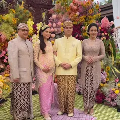 Maia Estianty di Tujuh Bulanan Alyssa Daguise. [@asepsupriyanto]