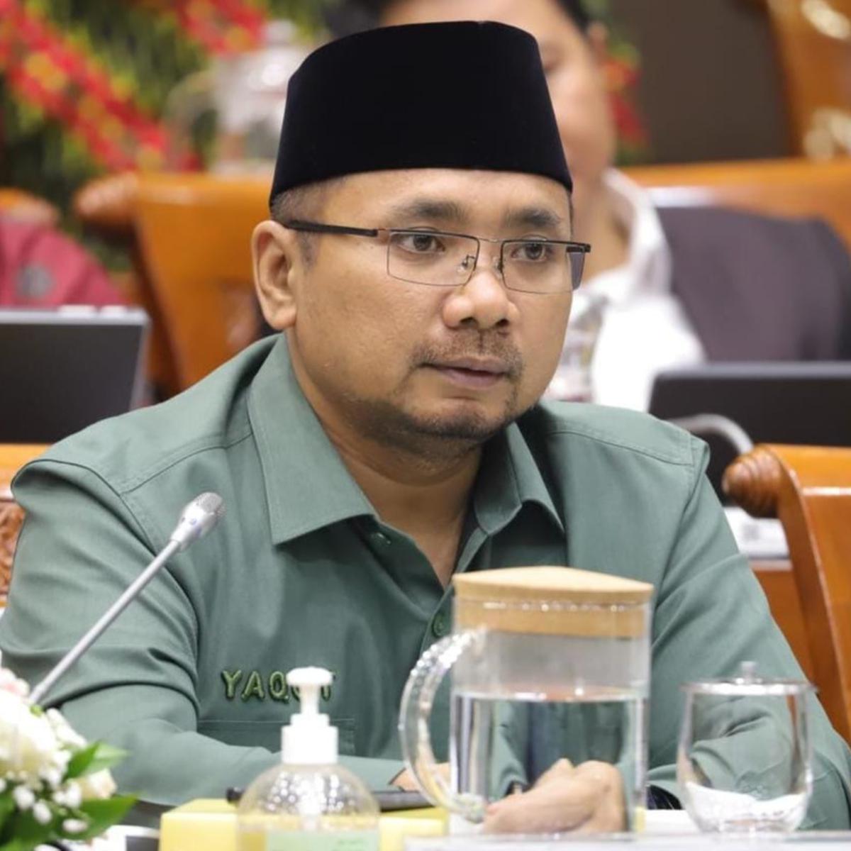 Menag Yaqut Cholil Qoumas mengajak umat Islam memanfaatkan momentum Maulid Nabi dengan menghayati ajaran-ajaran luhur yang disampaikan.