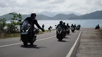 Menembus Jalur Eksotis Lombok Menuju Mandalika: Touring Penuh Cerita Jelang MotoGP 2025