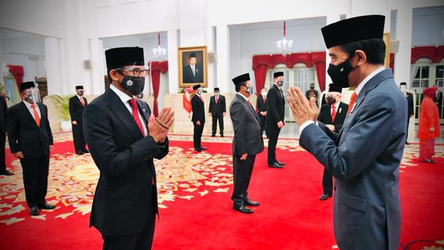 FOTO: Presiden Jokowi Lantik Enam Menteri Baru Kabinet Indonesia Maju
