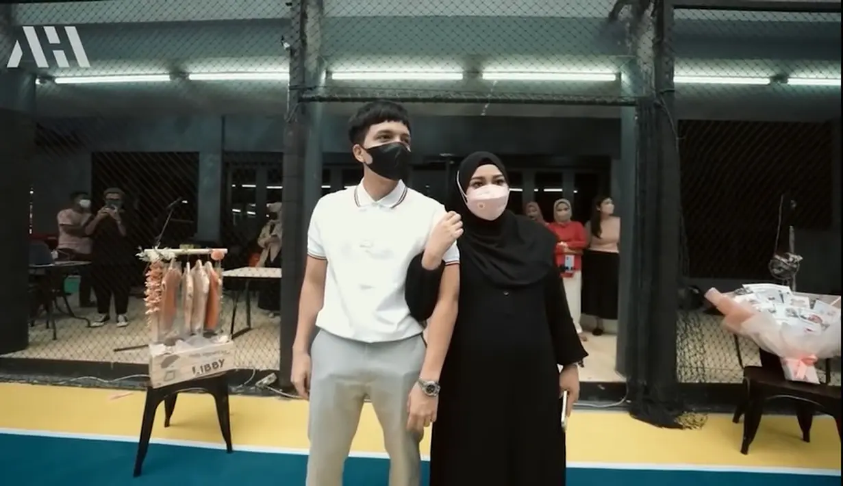 Aurel Hermansyah dan Atta Halilintar (Youtube/AH)