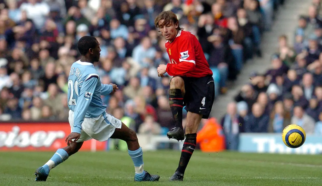 4. Gabriel Heinze - Heinze bergabung dengan Manchester United pada rentang tahun 2004 hingga 2007. Tampil sebanyak 83 kali, pemain Timnas Argentina ini menyumbangkan 4 gol. (AFP/Paul Barker)