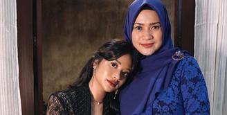 Ikke Nurjanah dan Siti Adira Kania (Instagram/ikkenurjanah0518)