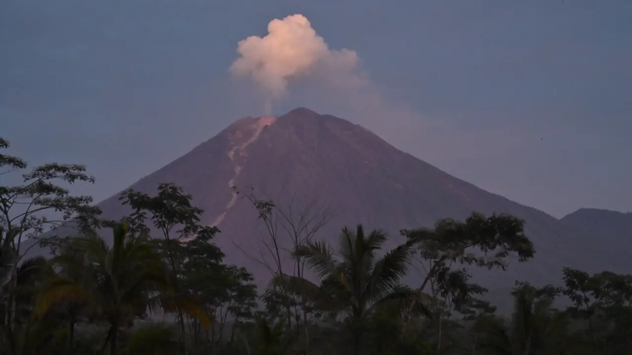 Gunung Semeru Pasca Erupsi