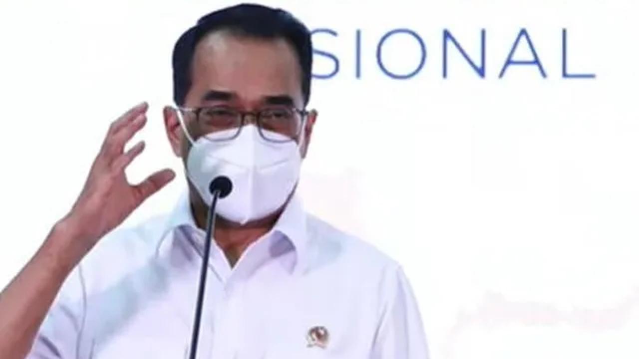 Terpisah, Juru Bicara Kementerian Perhubungan (Kemenhub) Adita Irawati menjelaskan alasan pengaturan jadwal itu diminta, karena Menhub Budi saat ini sedang berada di luar kota untuk tugas meninjau proyek.