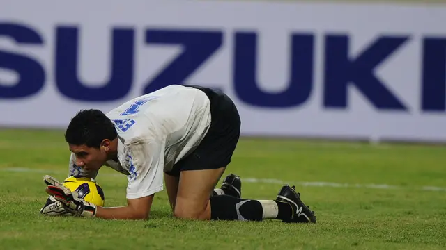 Neil Etheridge