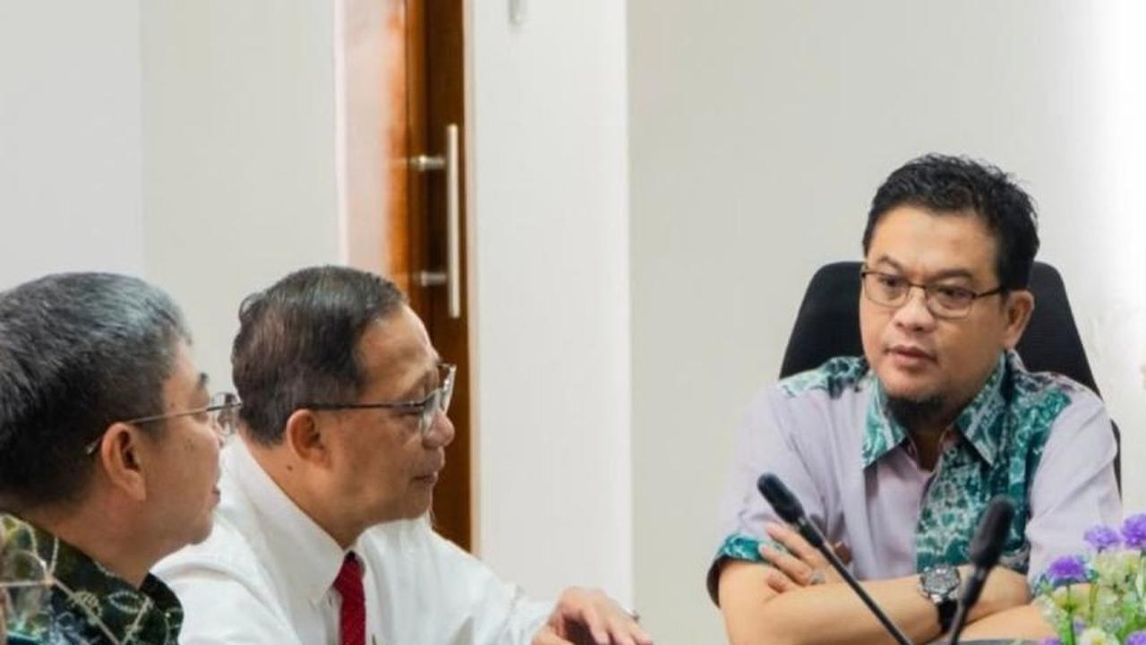 Pemkot Banjarmasin Beri Insentif Lebaran Rp500 Ribu untuk Petugas Kebersihan