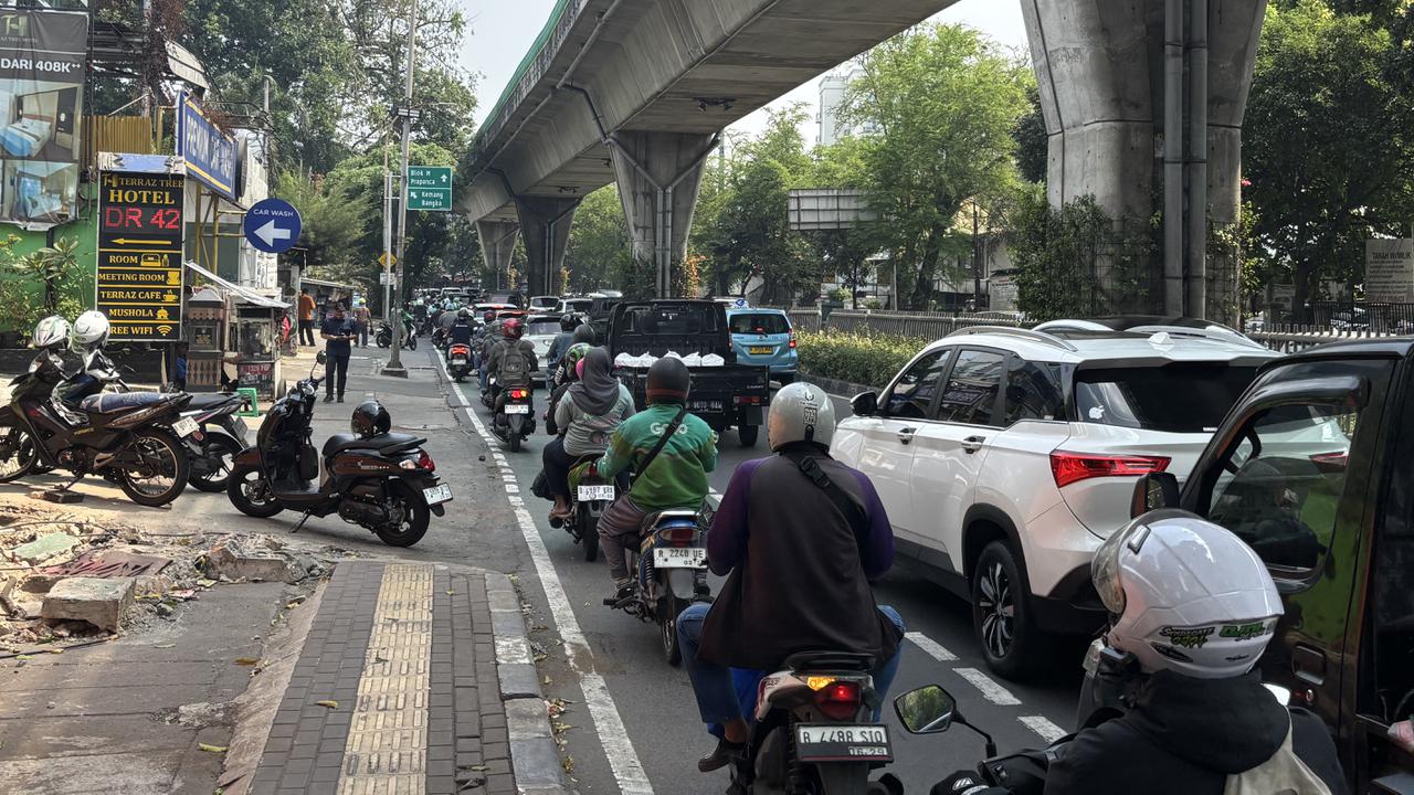 Usai Dibongkar, Kawasan Bekas JPO Tendean Terasa Berbeda