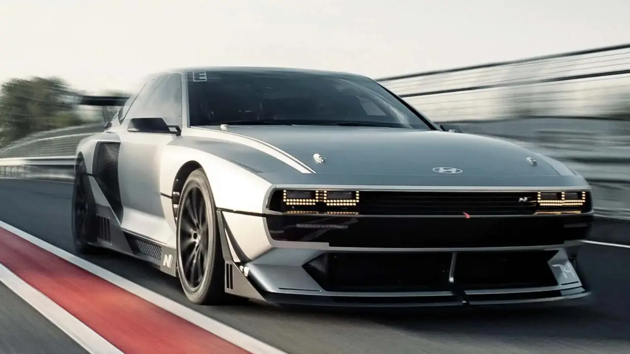 Mobil Sport Hidrogen Hyundai Siap Debut 2026, Tenaga Tembus 765 Tk (Motor1)
