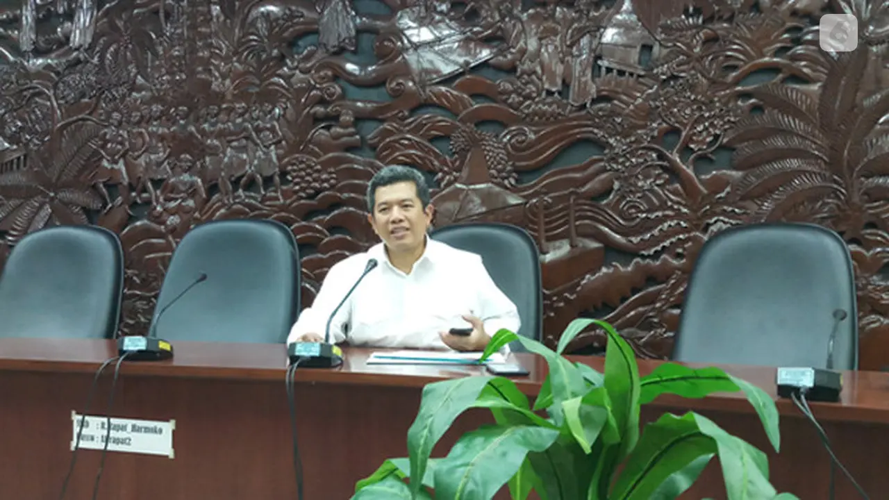 Plt Kepala Biro Humas Kemkominfo Noor Iza saat konferensi pers mengenai penanganan konten LGBT di Kantor Kemkominfo, Jakarta, Senin (29/1/2018). (Liputan6.com/ Agustin Setyo W)