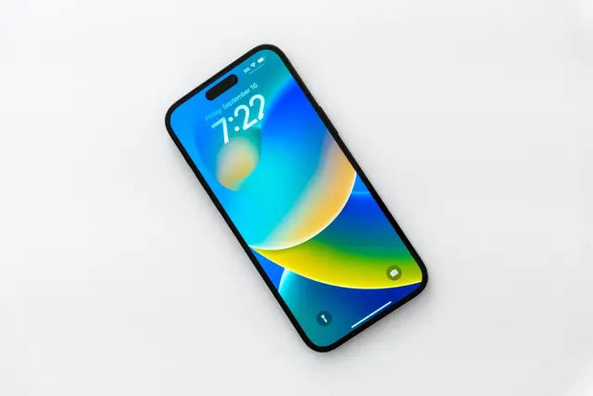 Apple Mau Bikin iPad Lipat dengan Layar 20 Inci?