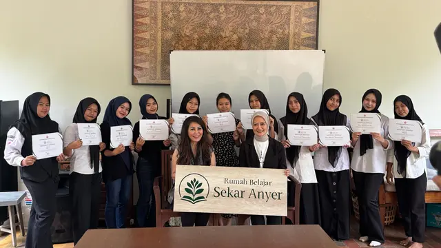 Komunitas Perempuan Peduli dan Berbagi (KPPB)