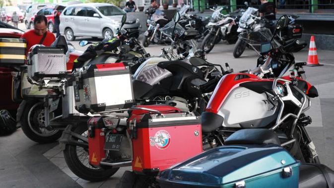 Mudik Pakai Sepeda  Motor  Pilih Tas  atau Box Otomotif 