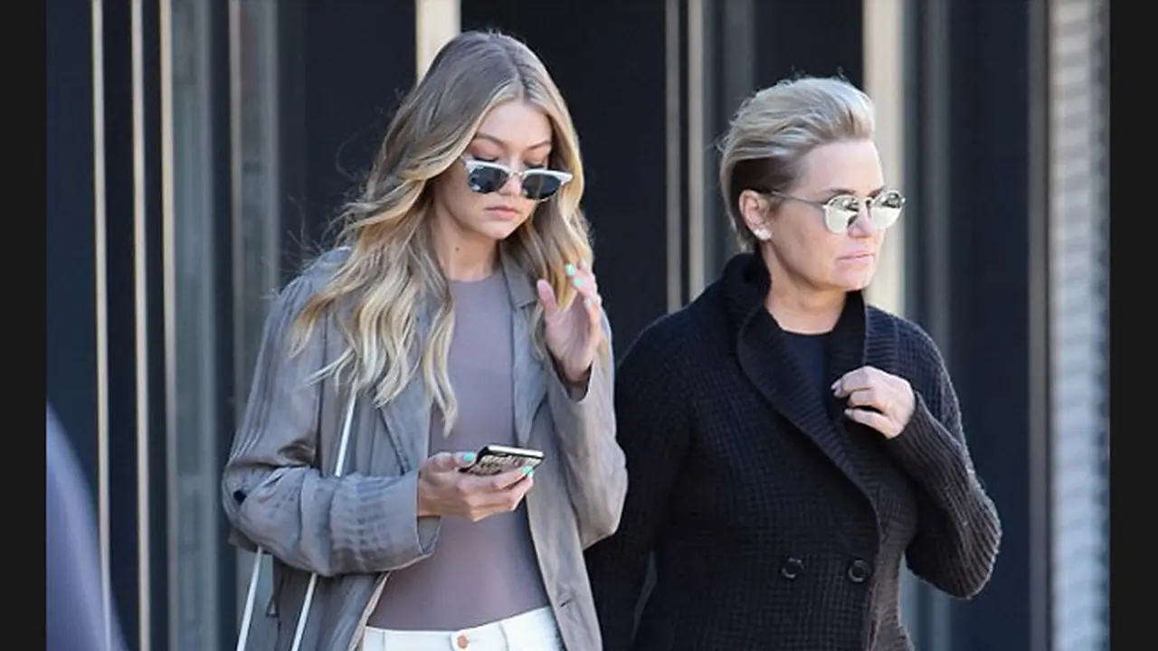 Gigi Hadid dan Yolanda Foster