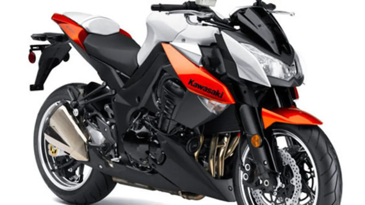 Kawasaki Z1000 warna baru